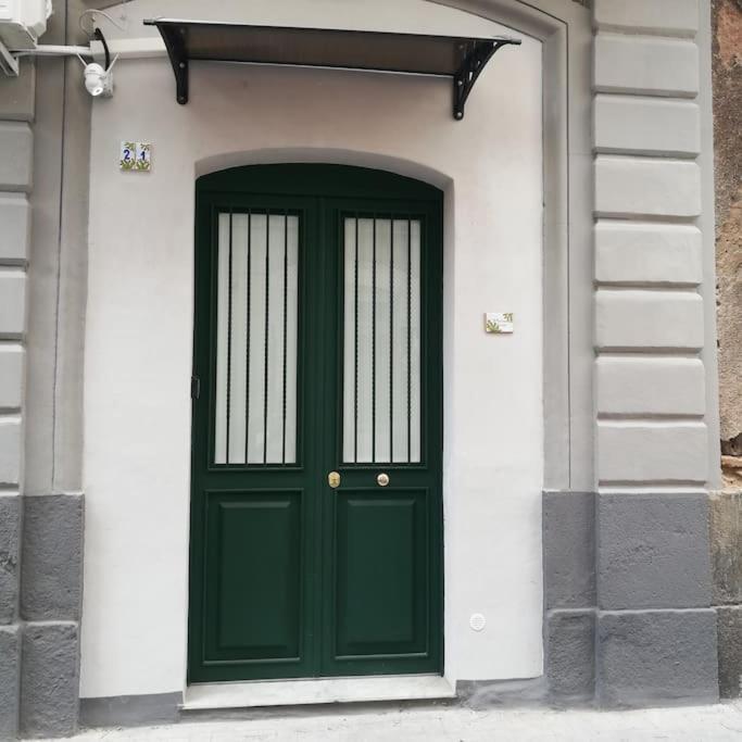 Il Portoncino Verde Катания Экстерьер фото